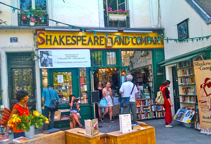 Shakespeare and Company bookstore, Paris